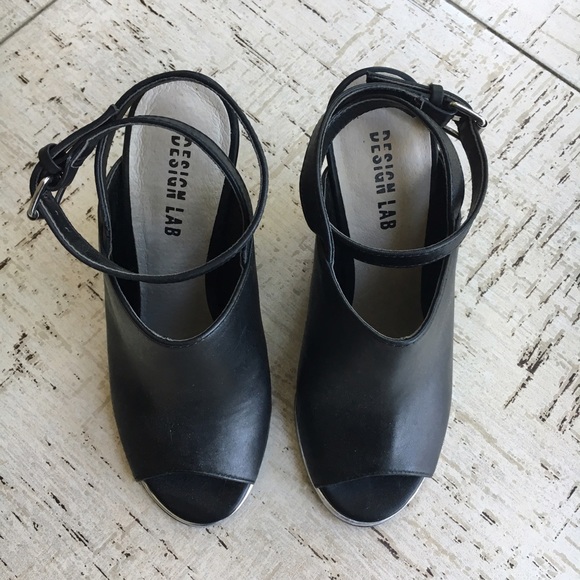 Lord & Taylor Shoes - Design Lab Yehocheva Wedge In Black Size 6 Lord & Taylor Shoes - Design Lab Yehocheva Wedge In Black Size 6