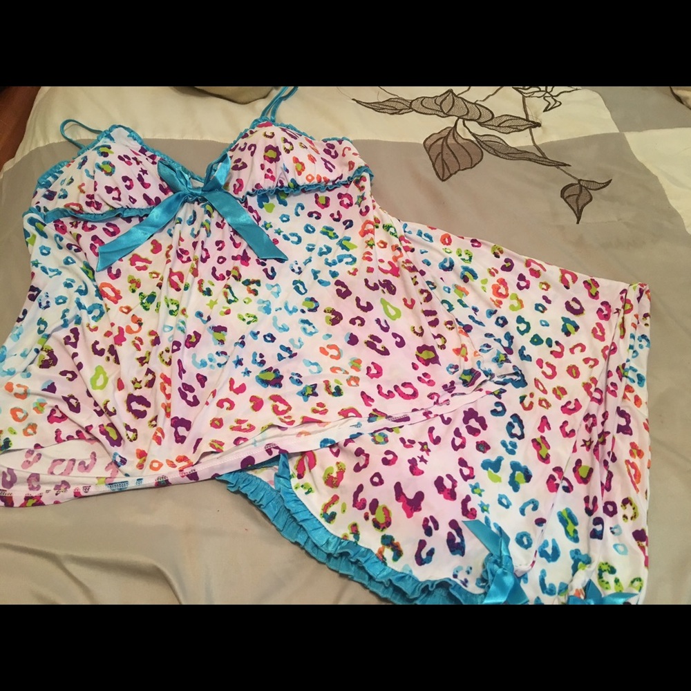 2 piece silky pj Capri set