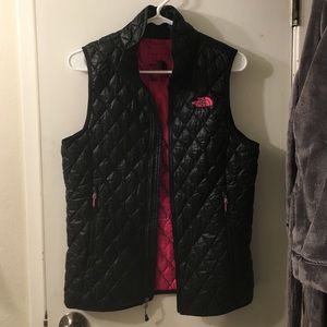 North Face lightweight vest