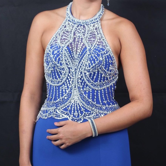 Prom dress! - Picture 2 of 3