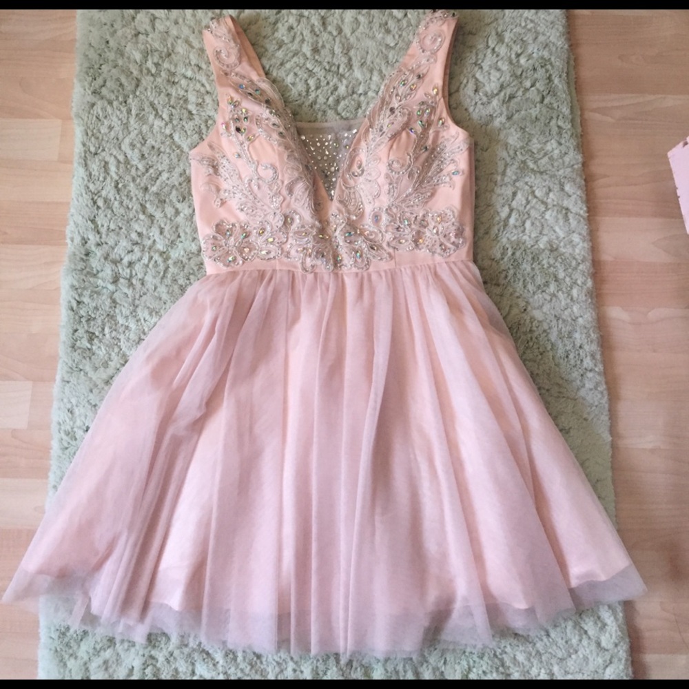 Cocktail/Homecoming dress. Peach color.