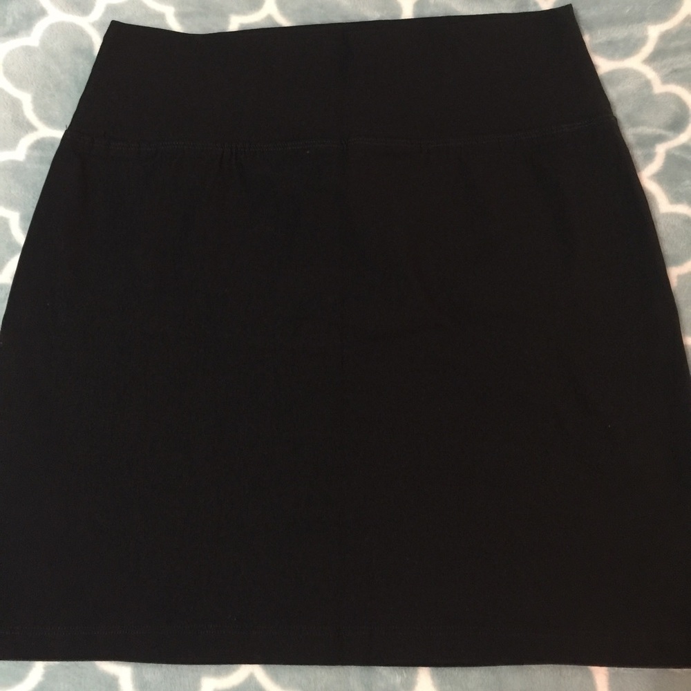 Maurices Sz M Black Stretch Pencil Skirt 18 1/2" L