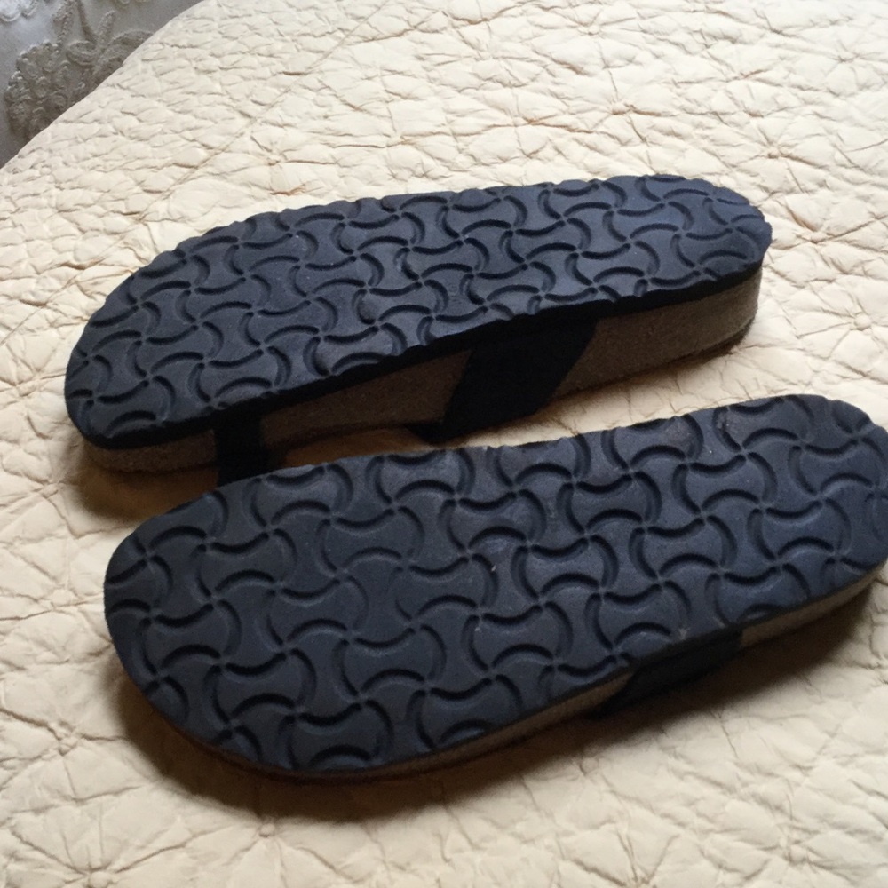 Sandals - Picture 2 of 2