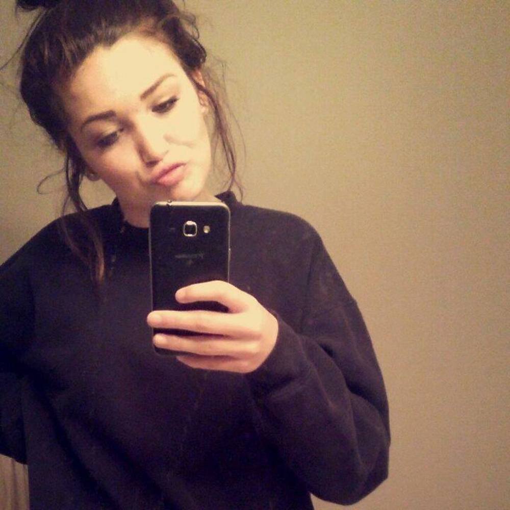 Meet your Posher, Kenzie