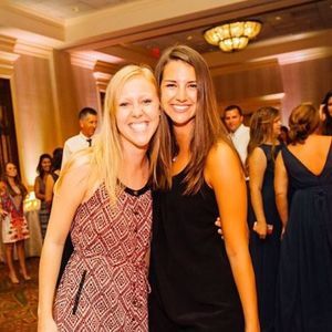 Meet your Posher, Lindey