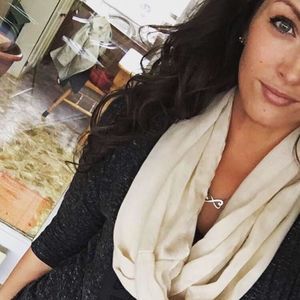 Meet your Posher, Daisy