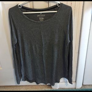 Soft and sexy jegging tee