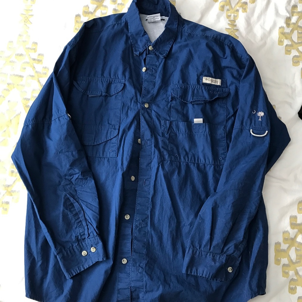 Columbia Fishing Shirt - Size Large