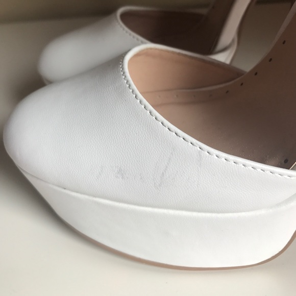 🌟Charlotte Russe Platform Pumps Size 9💫 - Picture 3 of 6