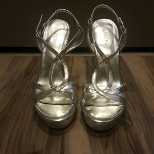 Bakers Shoes - Bakers Silver Metallic Heels Bakers Shoes - Bakers Silver Metallic Heels