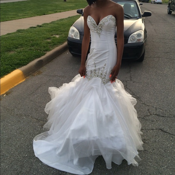 Wedding Dress Worn as prom dress - Picture 2 of 2