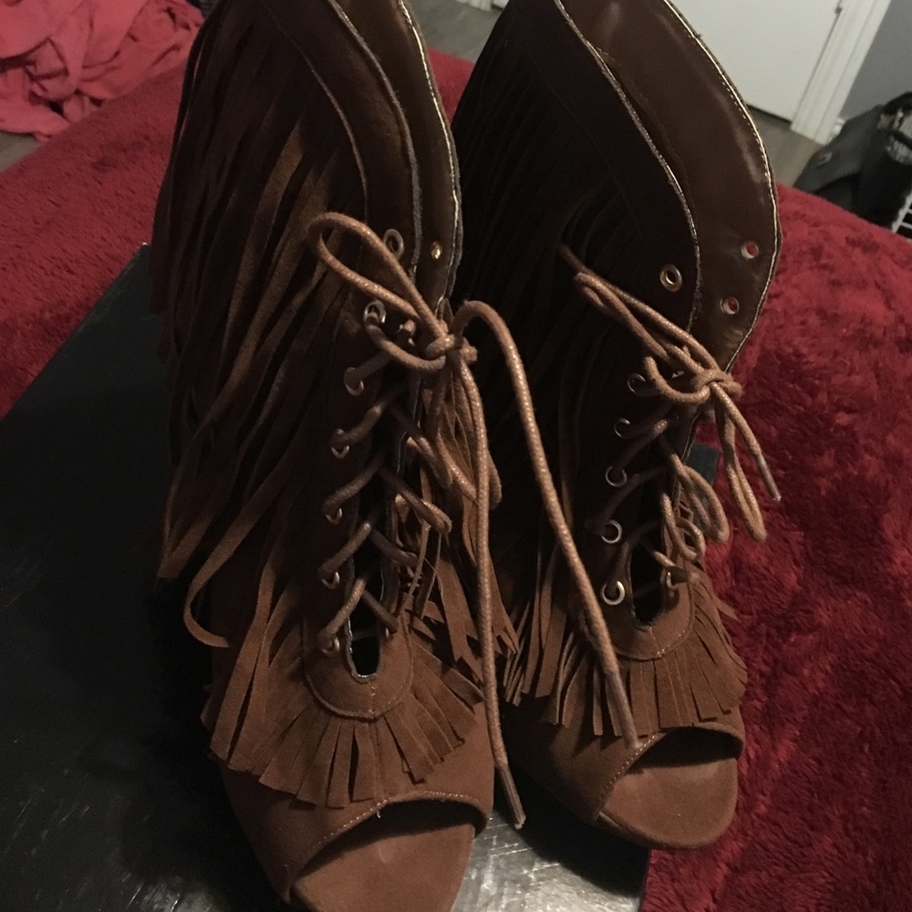 Cute Ashley Stewart fringe booties