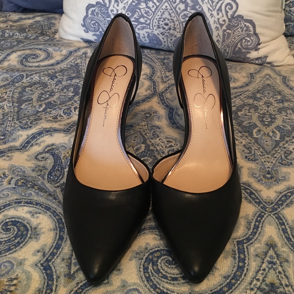 Jessica Simpson Black heels