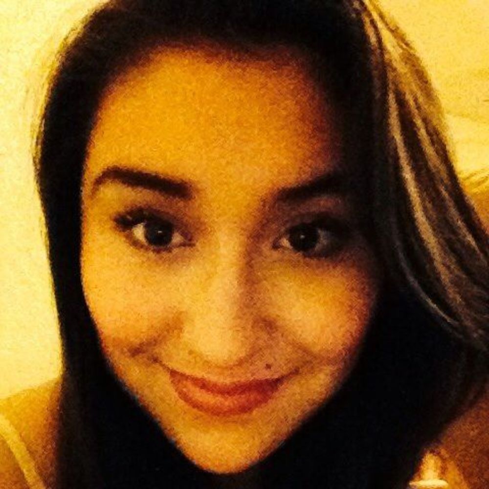 Meet your Posher, Stephanie