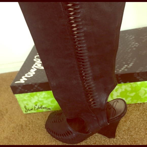 Size 8 Sam Edelman black open toed boots - Picture 2 of 3