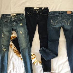 ❄️SNOW SALE❄️ Hollister Low Rise Skinny Jeans