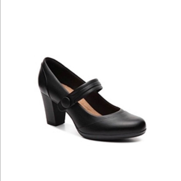 clarks mary jane pumps