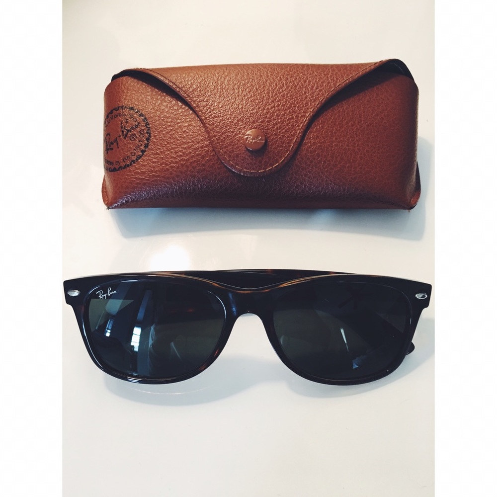 Authentic Ray- Ban Light Havana Wayfarers✨