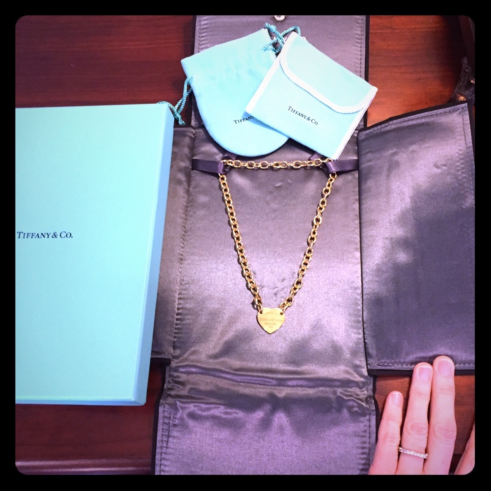 PRICE REDUCED!!  Tiffany gold choker necklace.