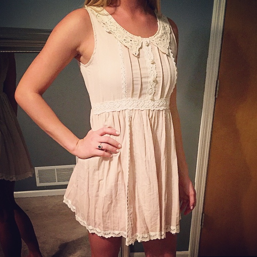 Vintage inspired adorable dress