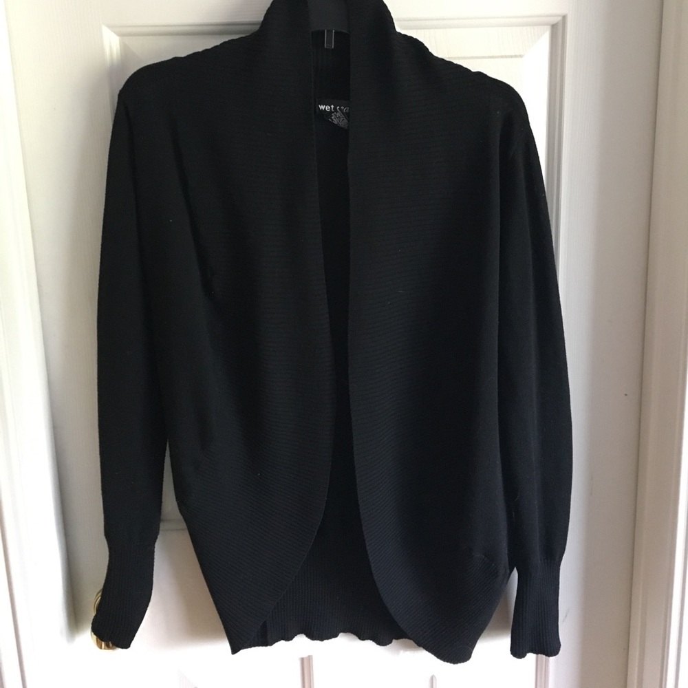 Black knitted cardigan