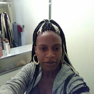 Meet your Posher, Shanique