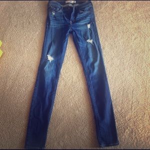 Hollister jeans
