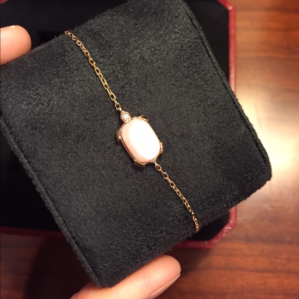 Cartier Bracelet!  Beautiful dainty chain-links!