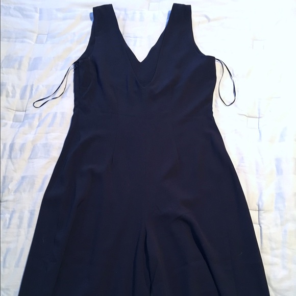 ♣️ NWT Romeo + Juliet Couture Culotte Jumpsuit ♣️ - Picture 5 of 5