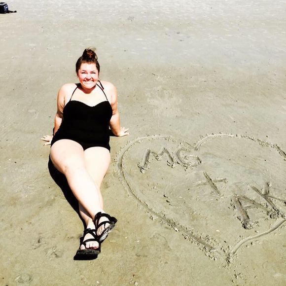 Meet your Posher, Addi - Picture 1 of 1