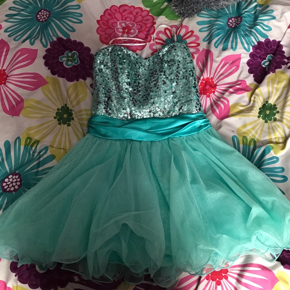 blue homecoming/prom dress