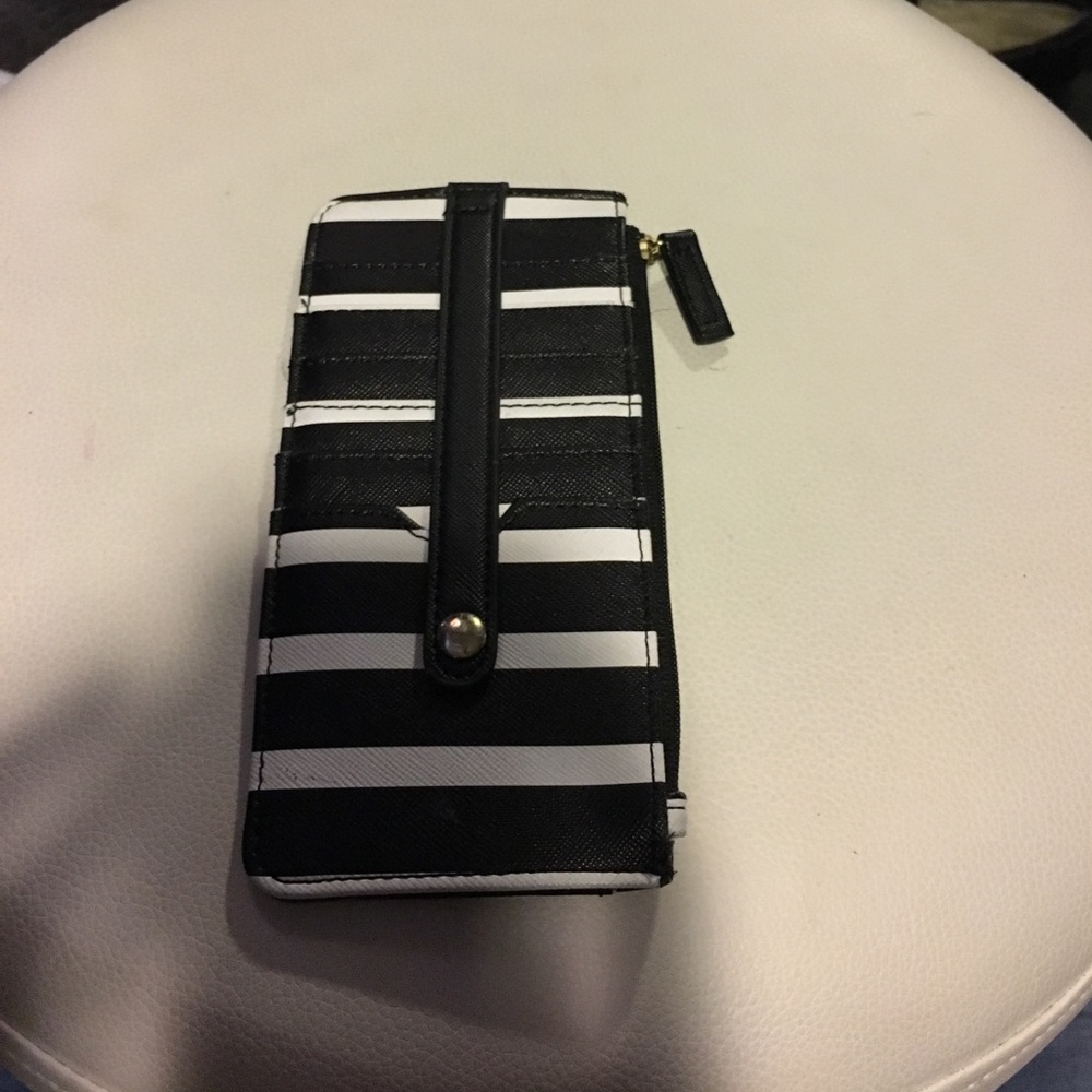 flat wallet