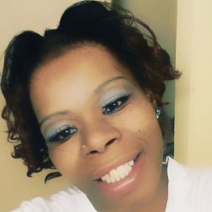 Meet your Posher, Toya