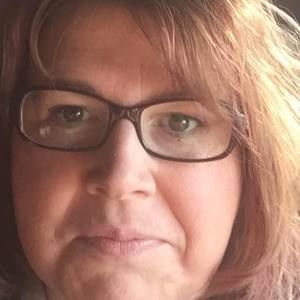 Meet your Posher, Pennie