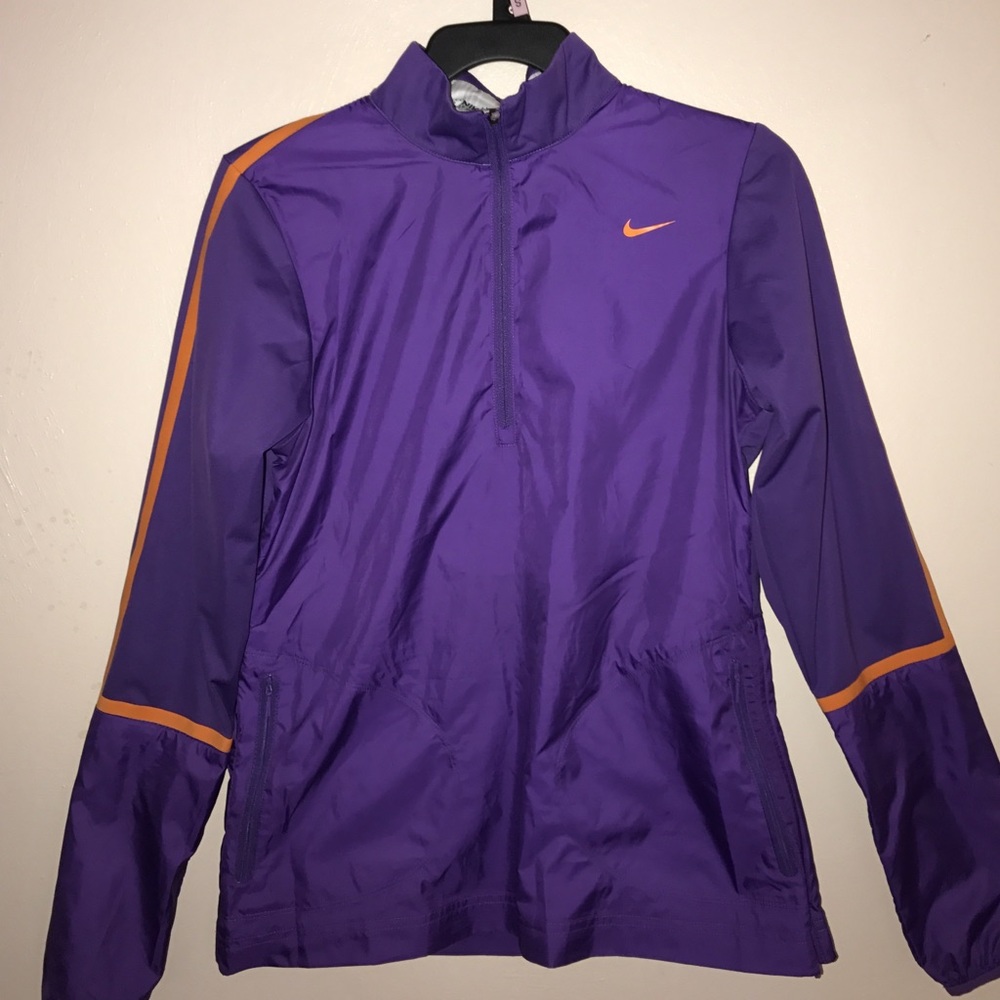 Nike quarter zip pullover