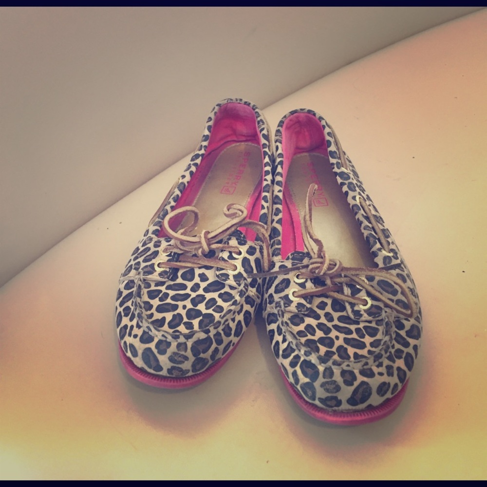 Sperry Top-Sider Cheetah Print Boat Shoes Size 5