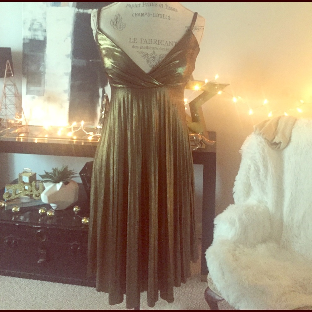 AGB Marylin Dress in copper brown color