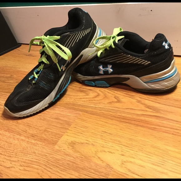 Under Armour Training Shoe Women's 9 - Picture 1 of 4