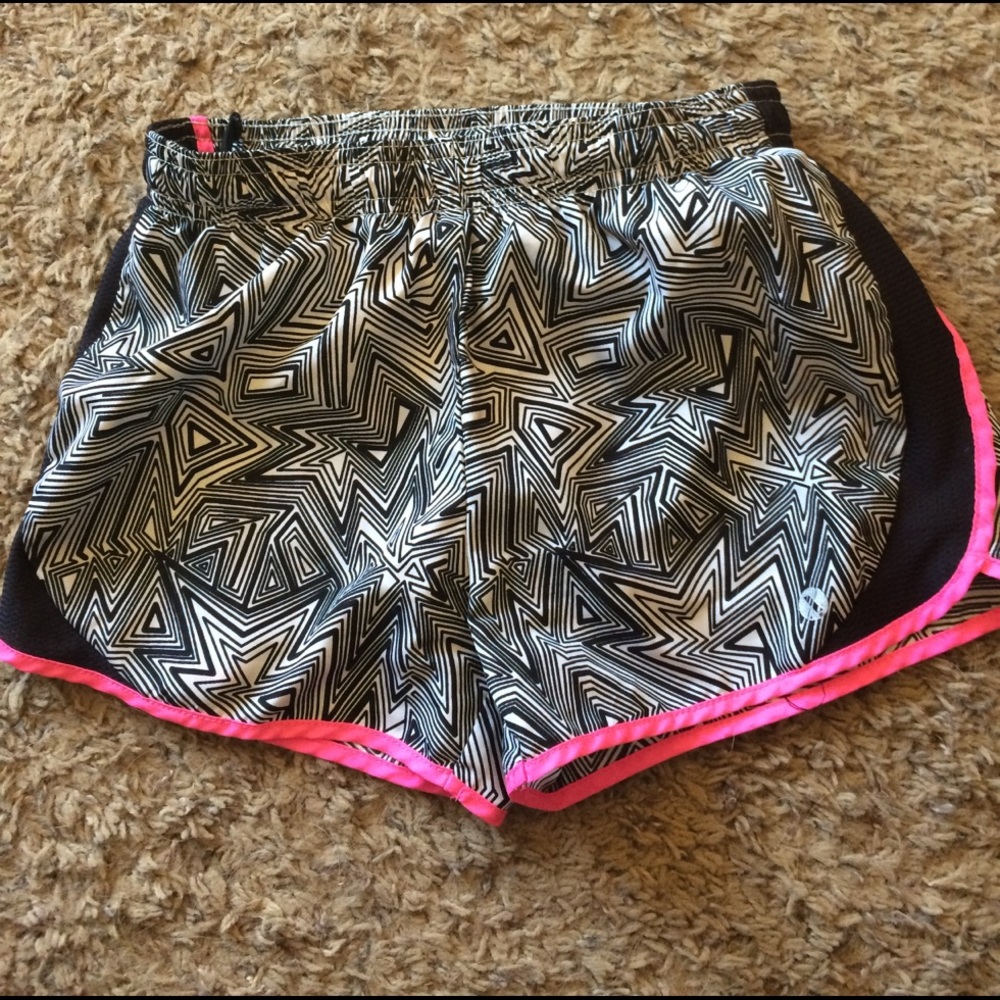 Xersion shorts