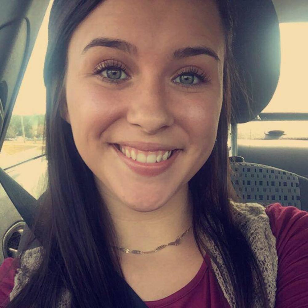 Meet your Posher, Hannah