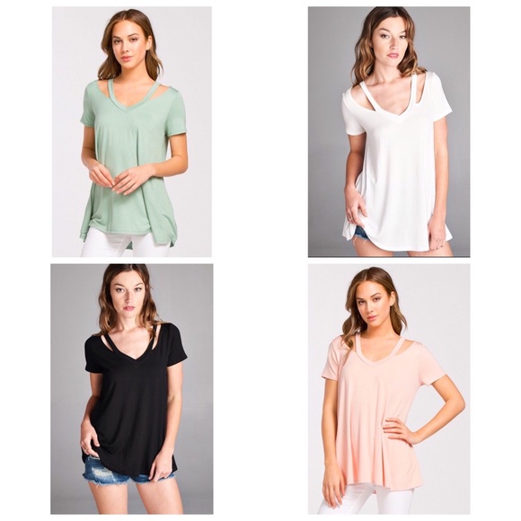 ❗️CLEARANCE❗️Black Cutout V Neck Loose Tunic S M L - Picture 2 of 2