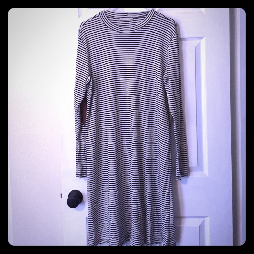 👠 3 for $15 - Never worn - striped dress