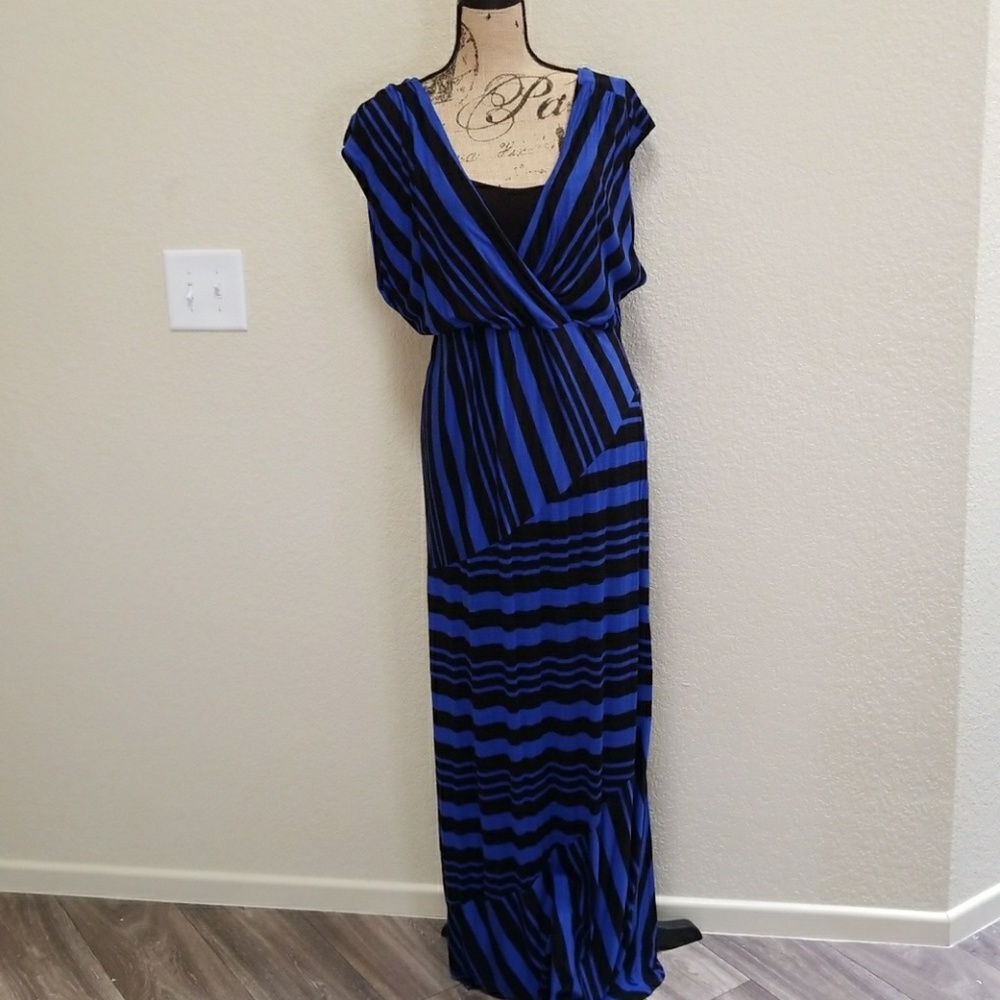 Maternity dress
