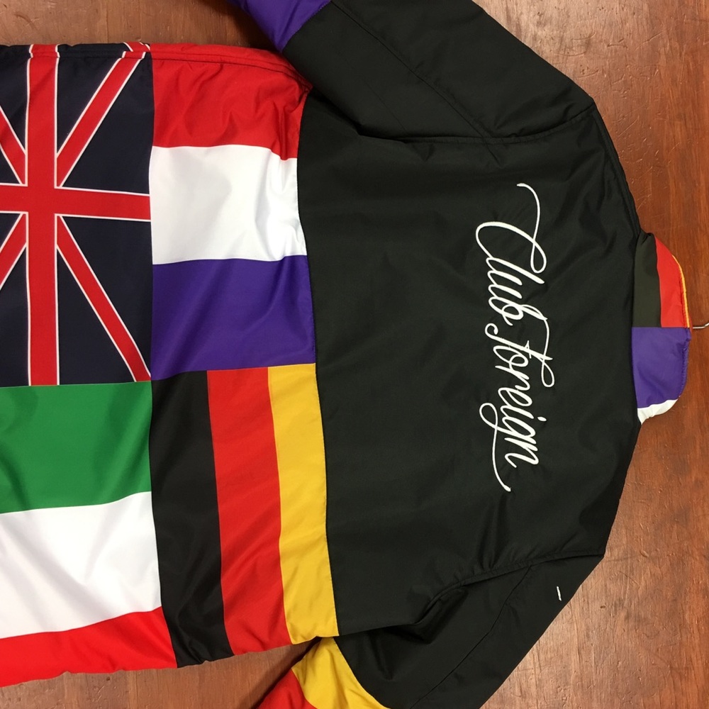 Club Foreign Puff Jacket - Picture 4 of 4