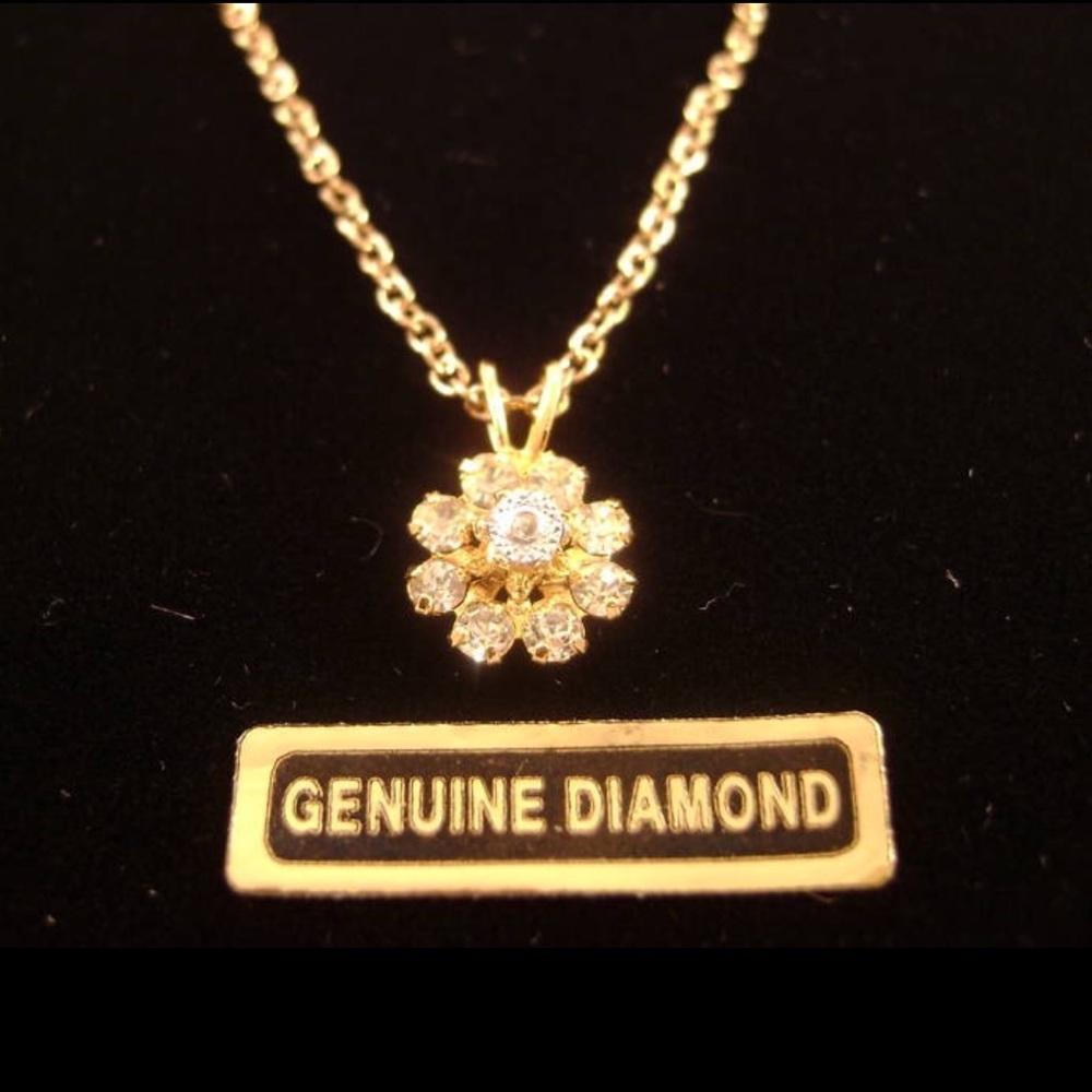 Genuine Diamond Austrian Crystal Flower Necklace!
