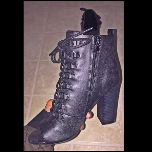 G by Guess Peep Toe Booties - Picture 2 of 4