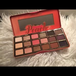 Too Faced Sweet Peach Palette