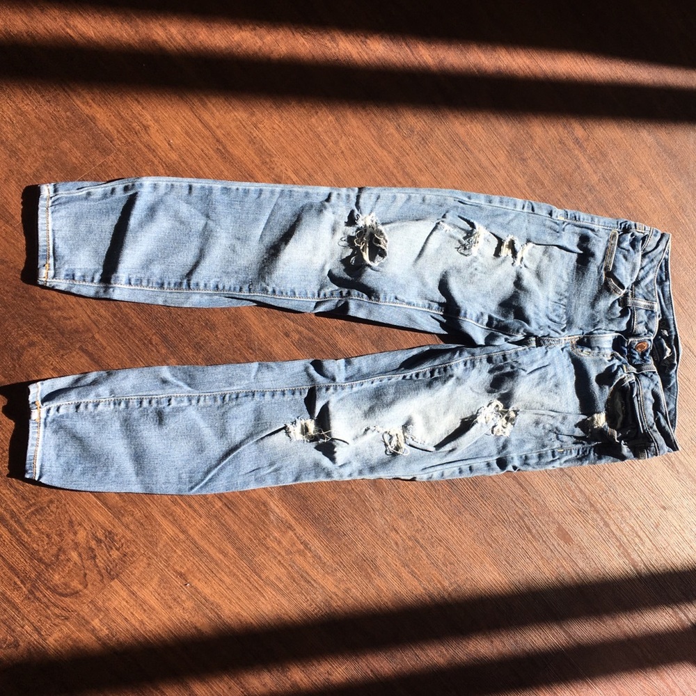American Eagle , destroyed crop jeggings