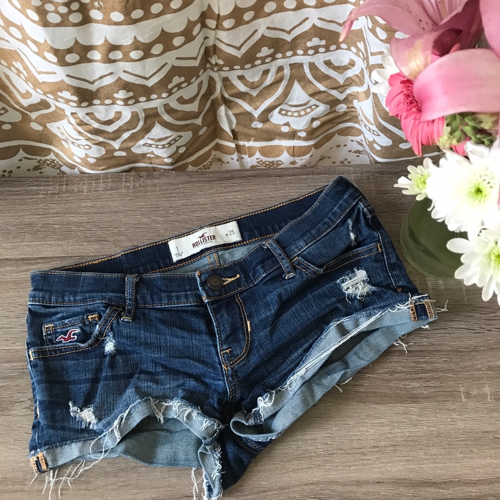 Hollister shorts