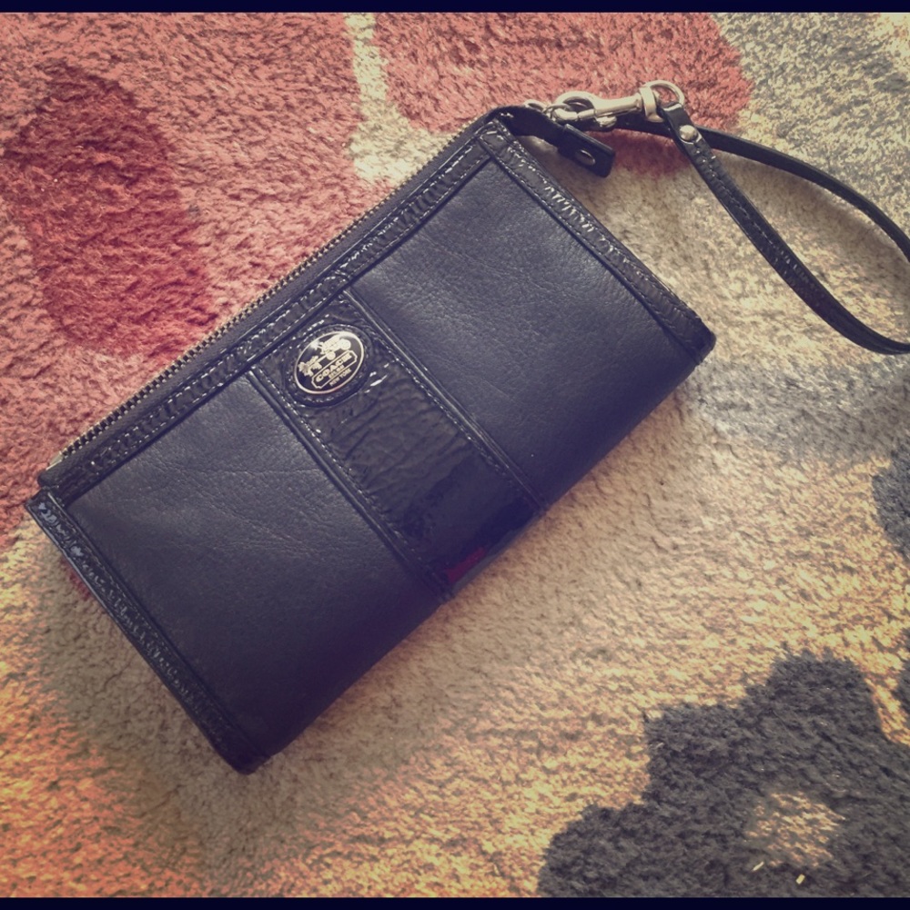Coach wristlet